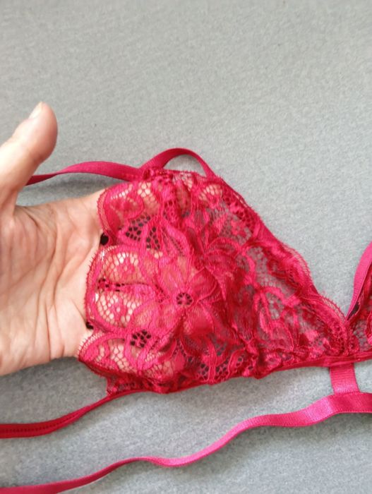 Nowa bielizny stringi i stanik seksi s