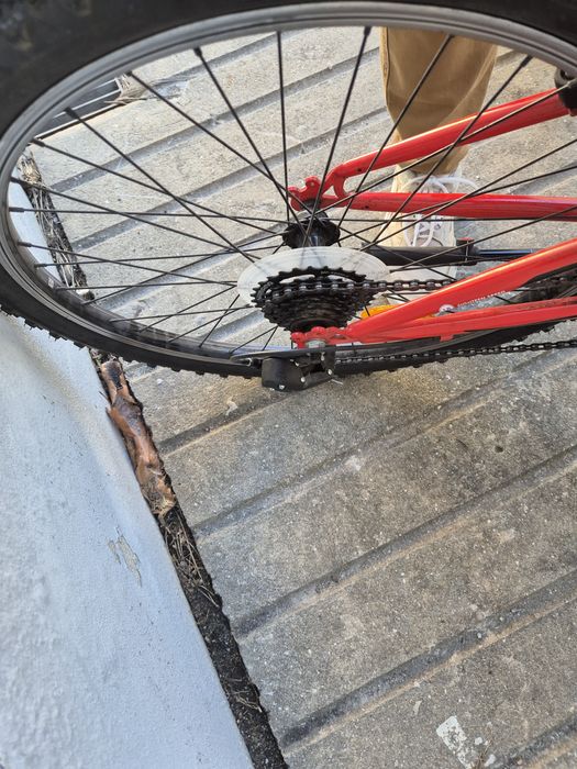 Bicicleta roda 24" criança 9-14 anos