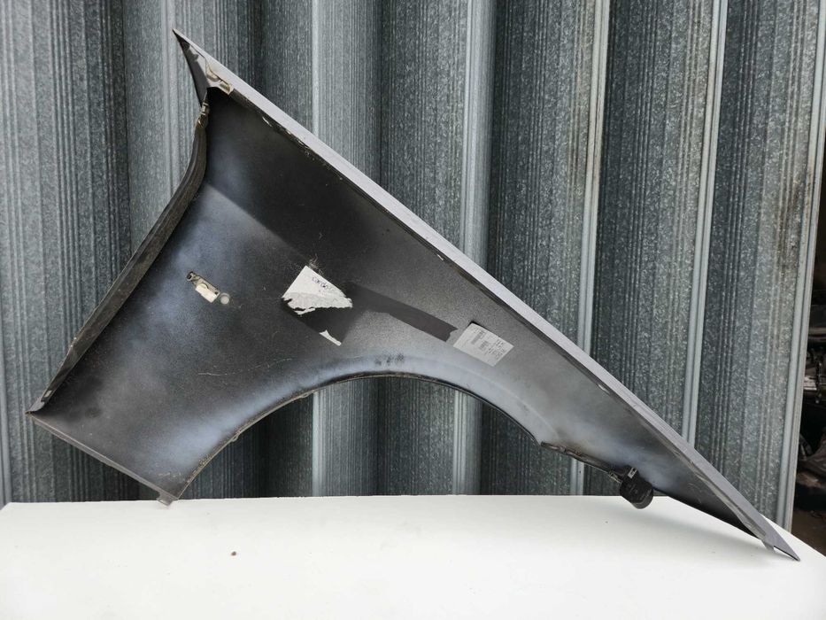 Guarda lamas esquerdo BMW Serie 3 E90 E91 (2003.-2011)
