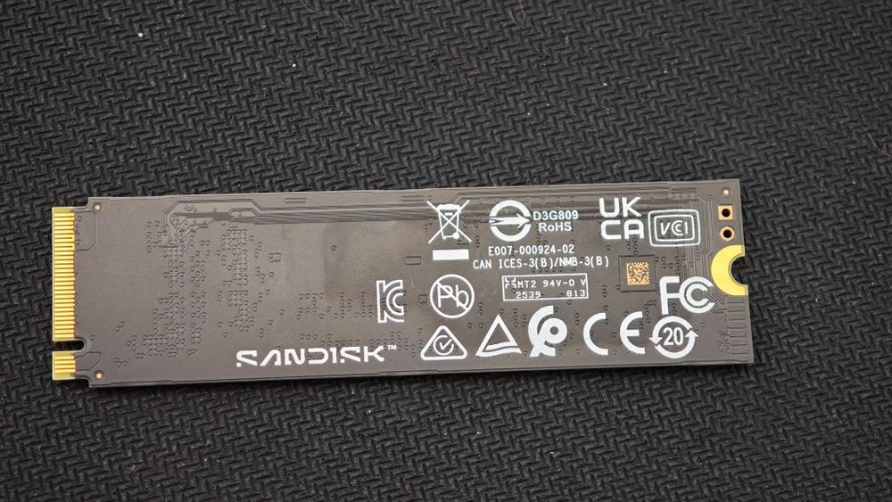 Dysk SSD 4TB NVMe SED  PCIe gen 5 SanDisk