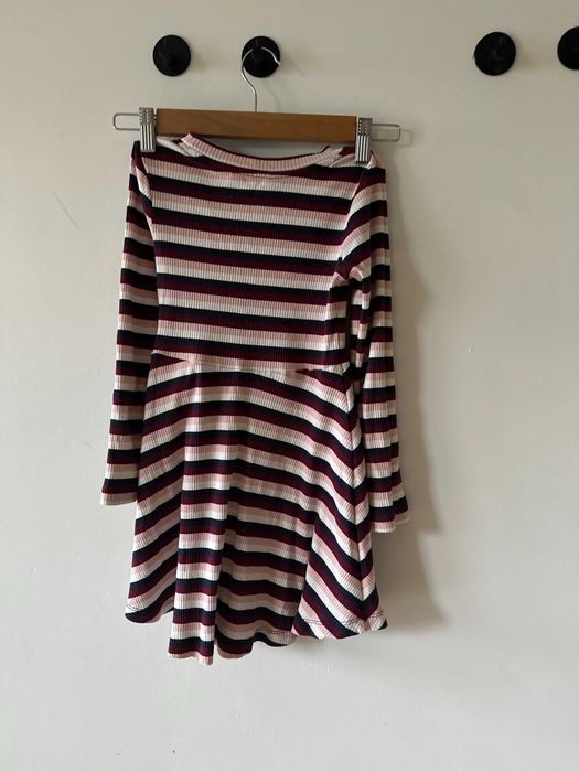 Sukienka dla dziewczynki + rajstopy GRATIS