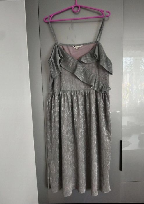 Piękna sukienka imprezowa hiszpanka, sylwestrowa błyszcząca