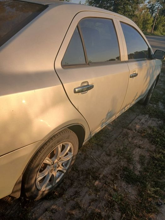 Продам авто Geely MK