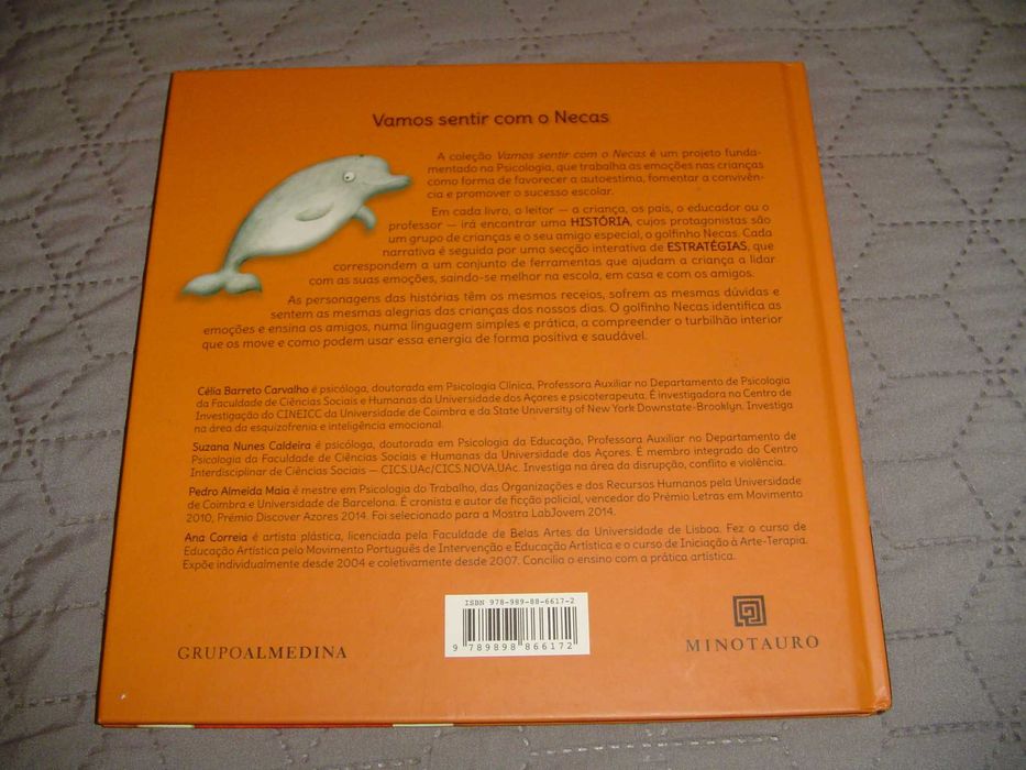 Livro Infantil  "Os Vencedores do Medo" de Célia Barreto Carvalho