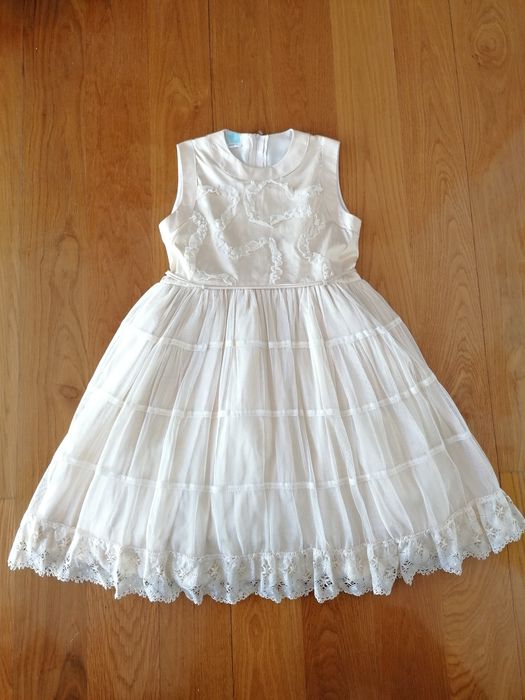 Vestido de comunhão 10 anos novo