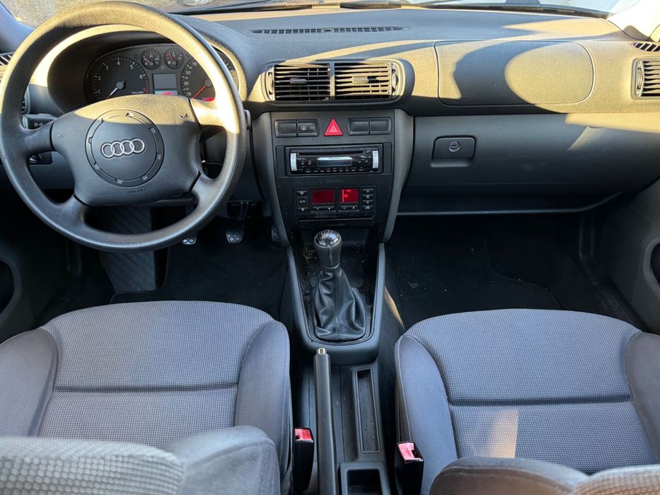 Audi A3 1.6 (8L)