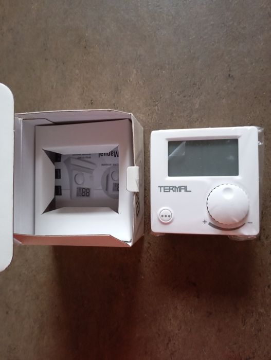 Комнатный термостат