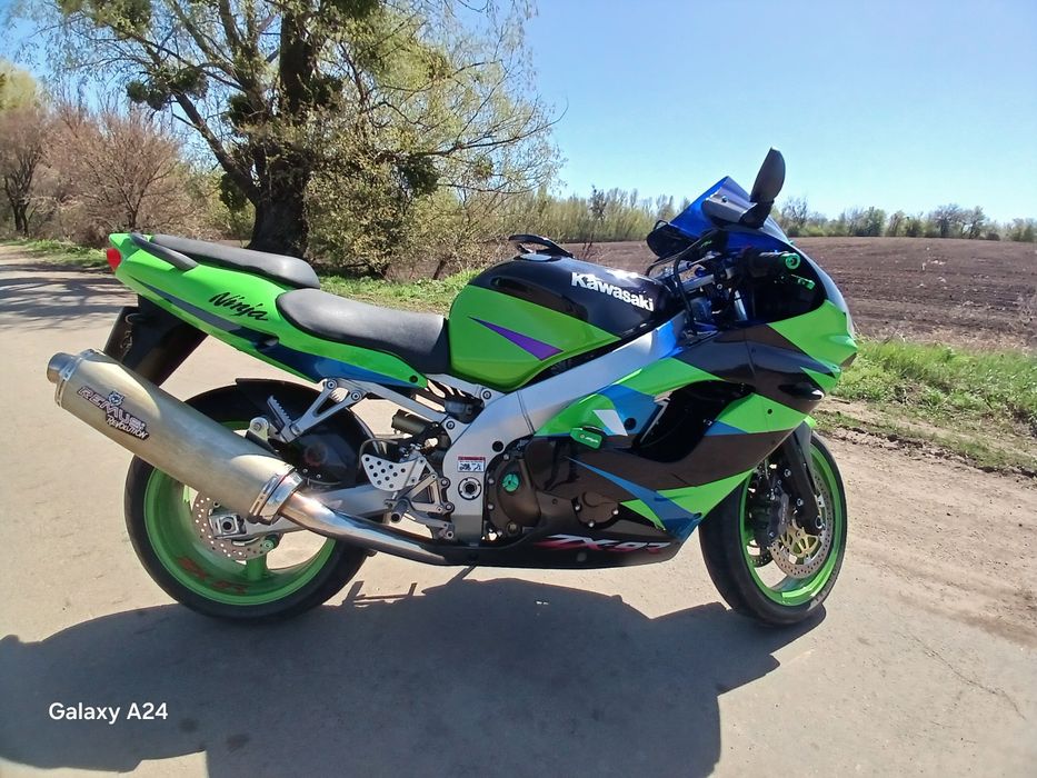 kawasaki ninja zx9r - купити мотоцикл - Ціна на OLX.ua