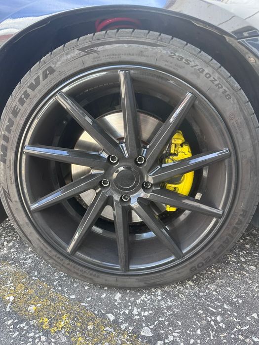 Jantes Vossen CVT Originais 18 ET35 8J c/pneus 235/40R18
