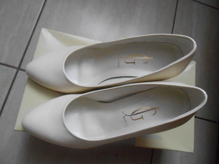 szpilki ekri rozmiar 36 NOWE