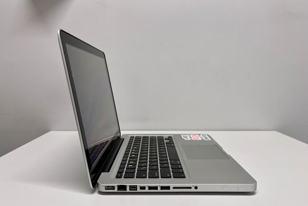 macbook pro 13" erly 2011  4/512gb