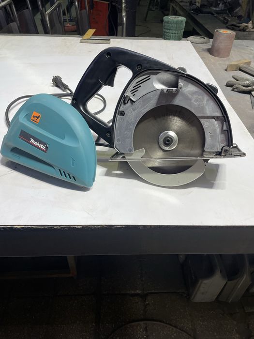 Makita 4131 дискова пила по металу