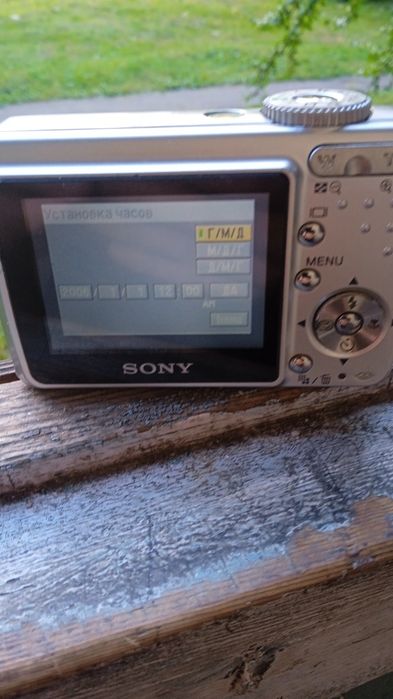 Фотоапарат sony Cyber shot DSC-S500 рабочий.
