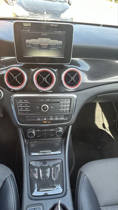 Mercedes-Benz CLA 200 — fotografia 8