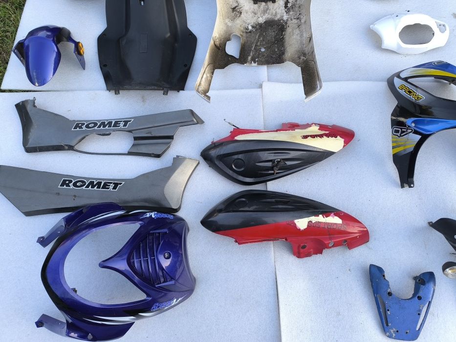 Plastiki, owiewki średni SKUTER chińczyk Moto Magnus