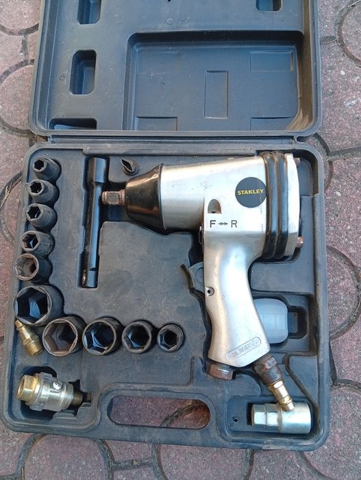Klucz udarowy pneumatyczny Stanley