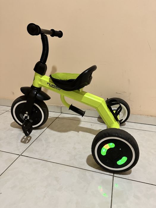 Дитячий велосипед