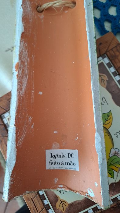 Telha pintada à mão