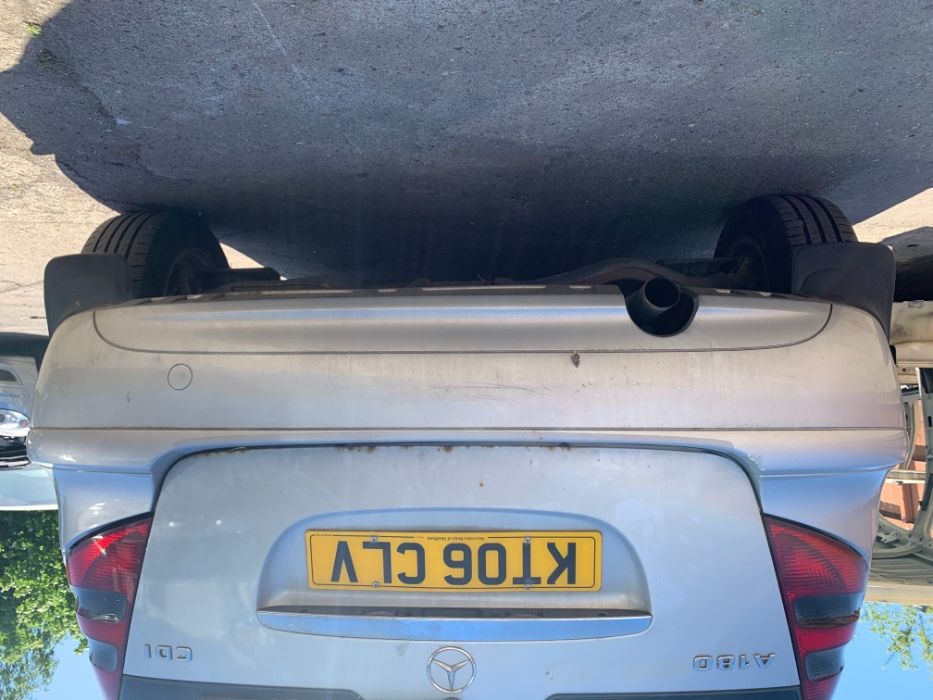 Mercedes A klasa W169 Chlapacze tylne tył komplet części