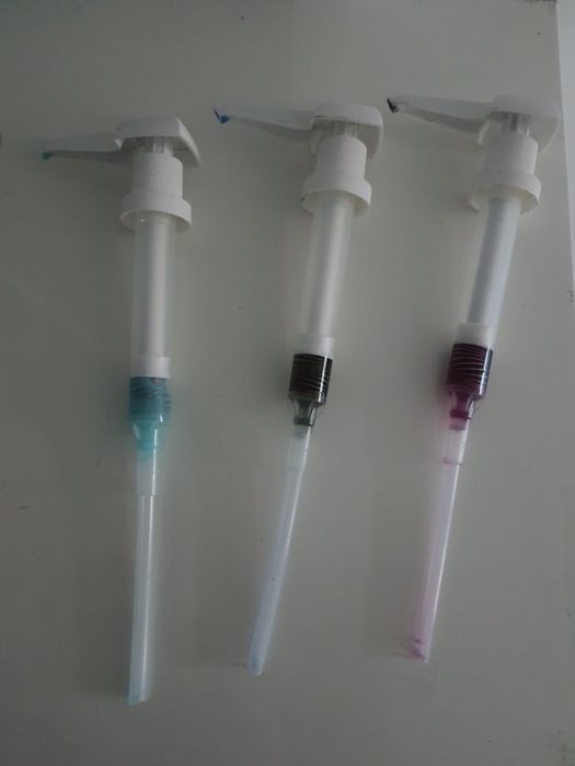 Kosmetyki groomerskie pompki galonowych szampon odżywka dla psów