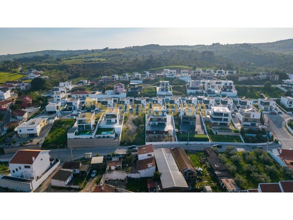 Terreno urbano Quinta das Varandas em Alenquer