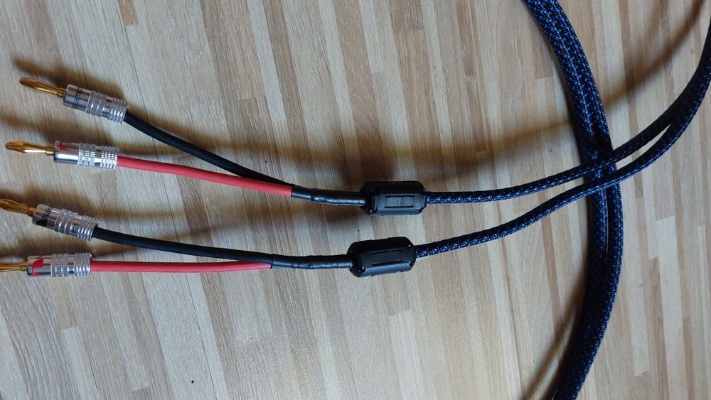 Kable głośnikowe 2x2.5m/2x4mm Nakamichi,feryt.