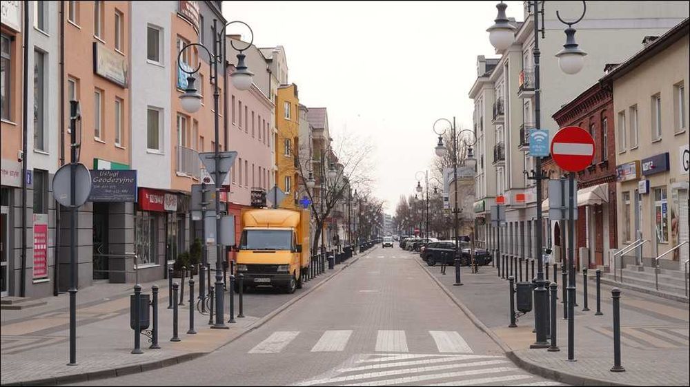 Lokal usługowy do wynajęcia – centrum Pruszkowa, ul. Kraszewskiego 27