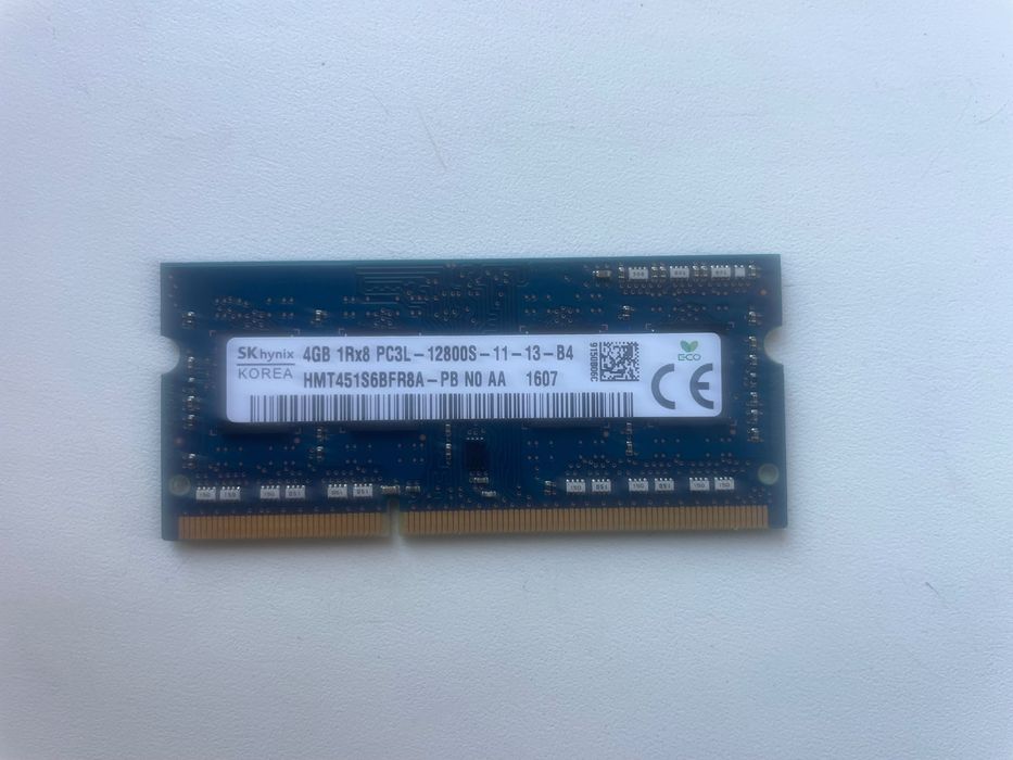 Оперативна памʼять 4 ГБ DDR3L SK Hynix 12800 МБ/с 1600 МГц