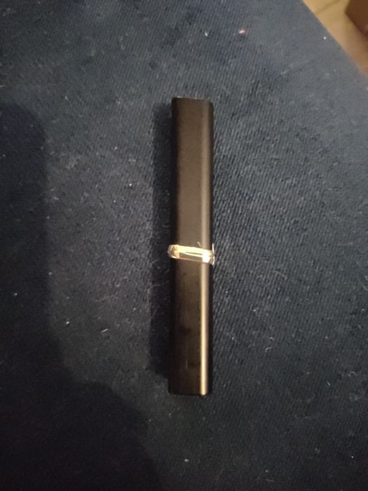 Loreal pomadka do ust intense volume matte 601