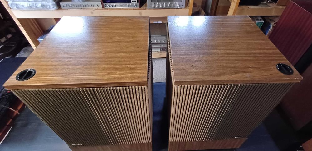 Kolumny głośnikowe BOSE Model 501 .