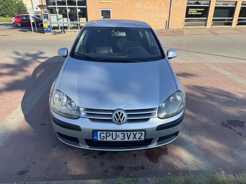 Volkswagen Golf V 1.9 TDI BKC 105 KM