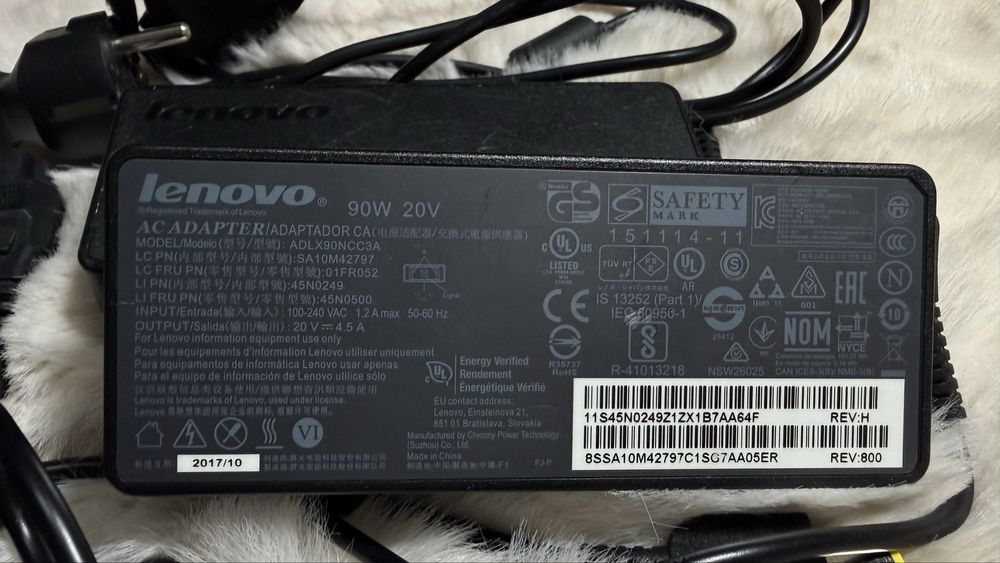 Ładowarka Lenovo 90 W 20 V