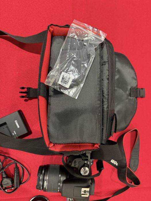 Canon EOS 2000D (Kit)