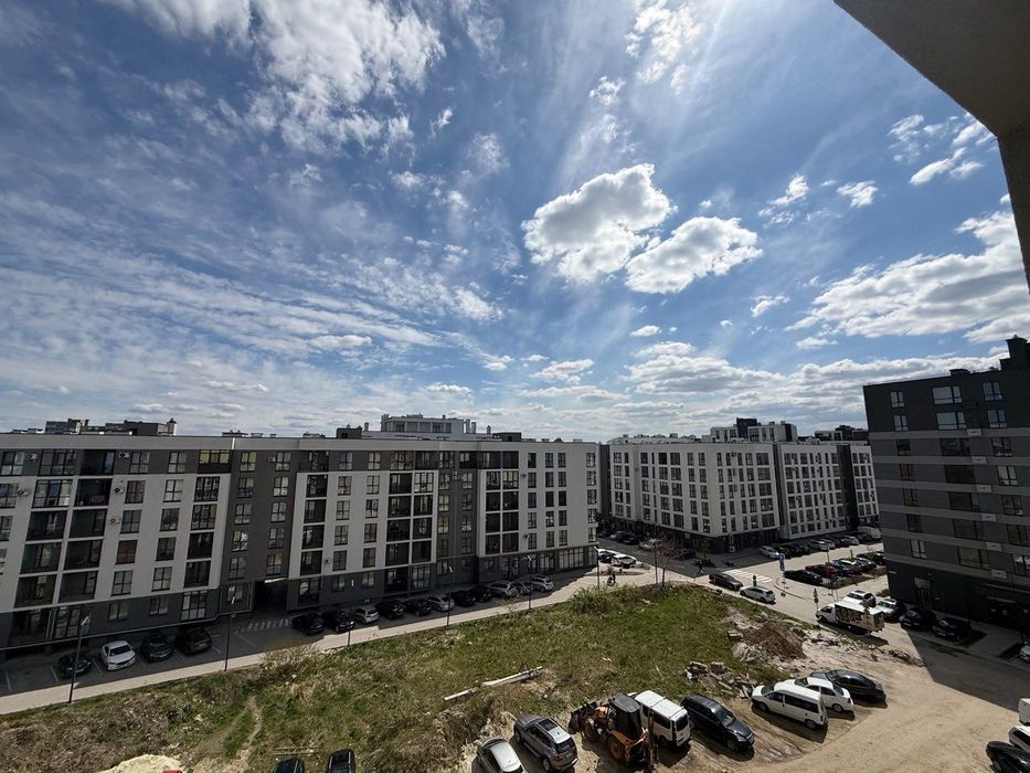 Продаж крутої 2-во кім.кв. в зданій та заселеній новобудові