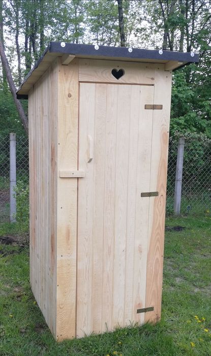 Toaleta drewniana WC szalet na budowę