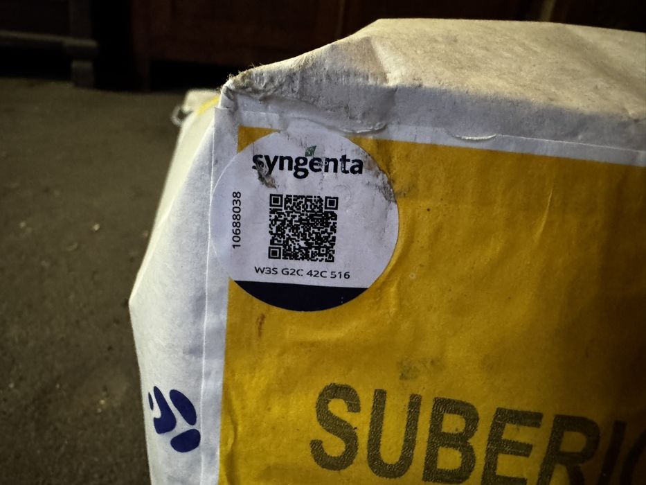 Продам насіння соняшнику Сінгента Сайберік та Піонер П64ЛЕ25