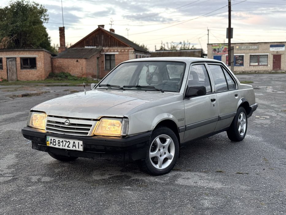 Opel Ascona C 1.6 газ/бензин