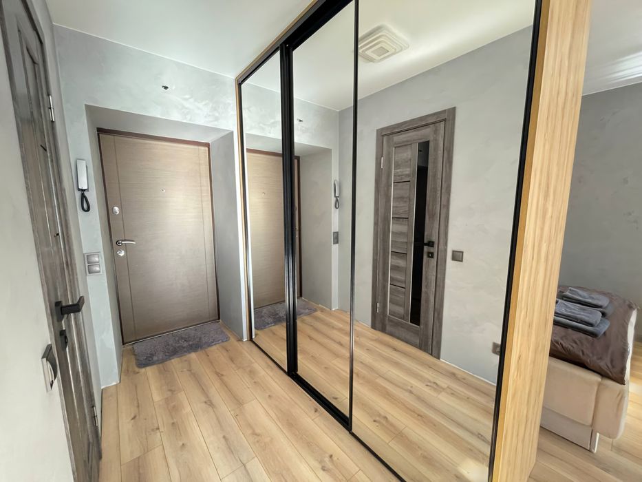 Квартира студія подобово (жк Парковий комплекс)