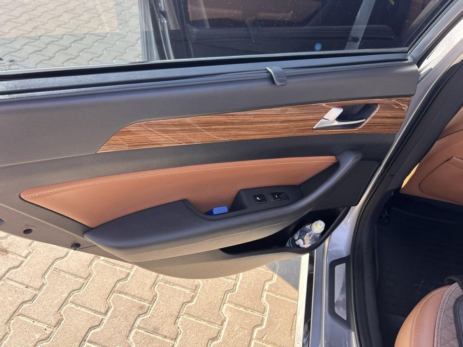 Продам автомобиль Hyndai Sonata