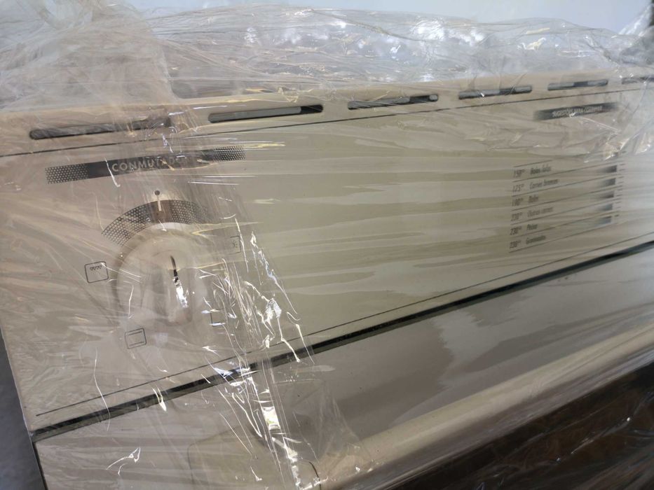 Forno de encastrar branco