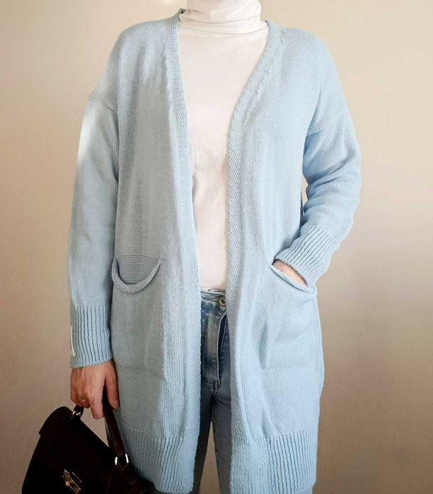 Błękitny sweter damski S/M/L/XL do kolan narzutka wełna na wiosnę