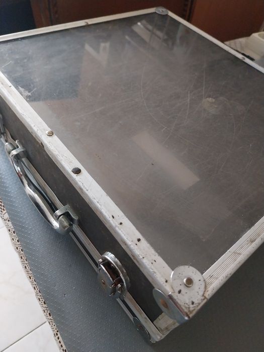 Malas em aluminio impecaveis