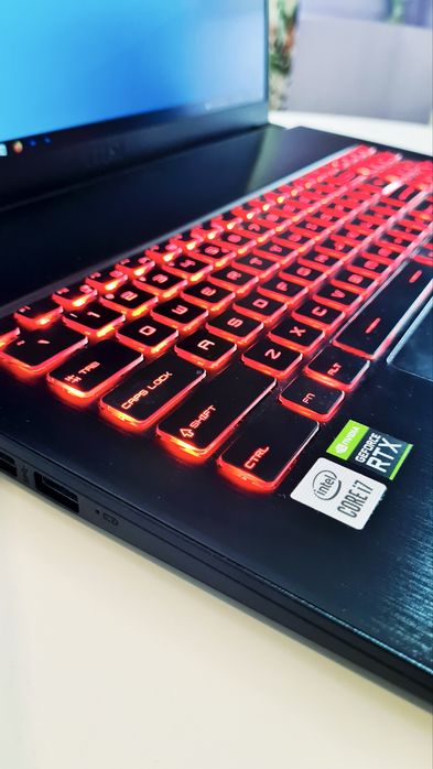 MSI GF75 Thin 32 RAM, SSD 1,3 TB