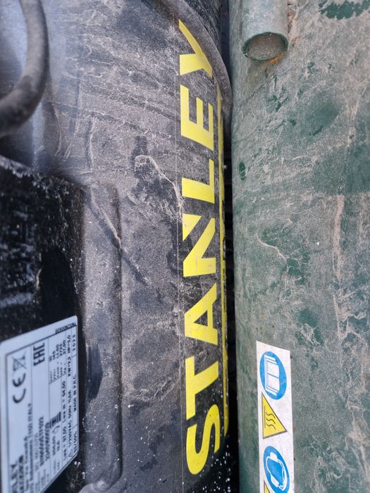 Kompresor Stanley Fatmax 10 bar/50l/V2/ drugi na części
