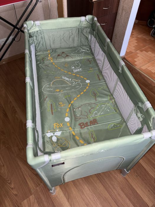 Дитяче ліжечко Carrello Piccolo Plus.
