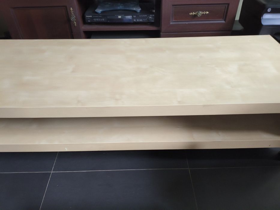 Komplet mebli bielonych kolor jasny dab klon ława  stolik pod TV  biurko