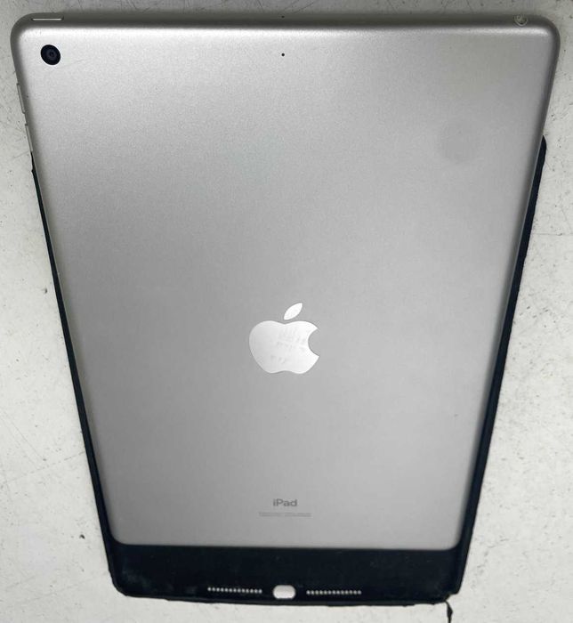 Планшет Apple iPad 10.2 (7 Gen) 2019 128GB (MW782) A2197 WiFI
