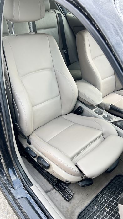 Перешив салону ремонт сидінь заміна рем вставок