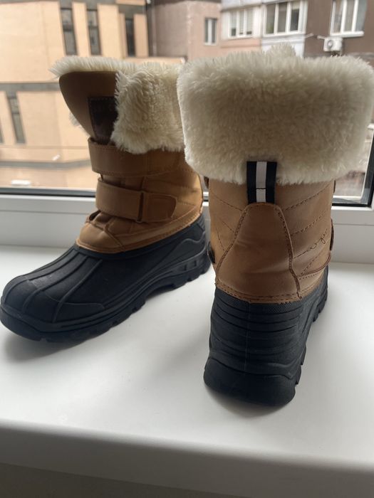Дитячі зимові черевики