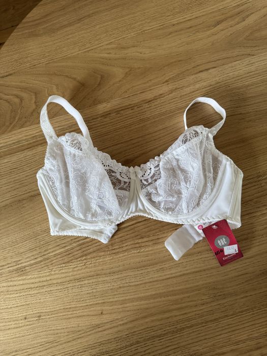 Biustonosz nowy 65G polskiej firmy One idealny na lato